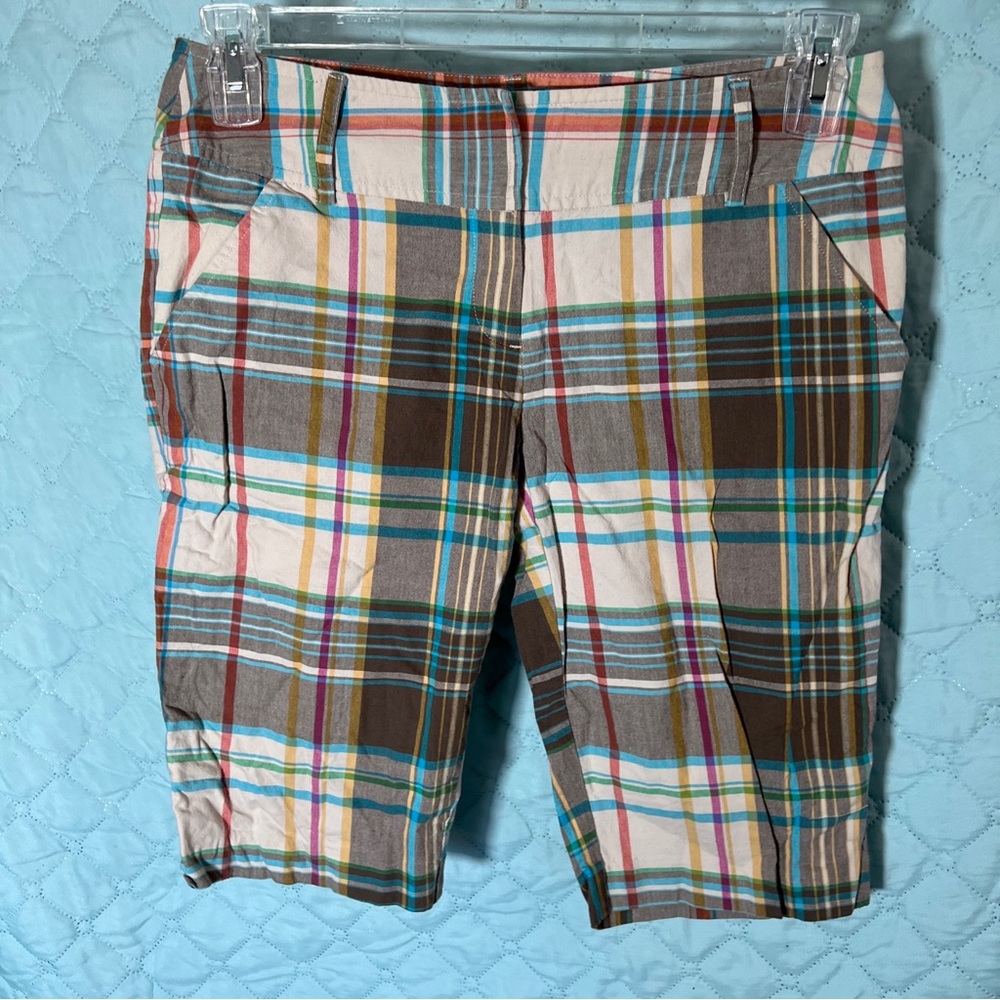 Tracy Evans Sz 9 Plaid Shorts..